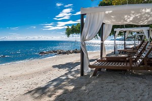 Laiya, Batangas | Palm Beach Resort | Travel Guide — King Tolentino
