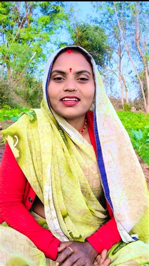 Suman Bai Kushwaha | Desi comedy fanny Bundelkhandi #Desi #comedy #fanny #Bundelkhandi | Instagram