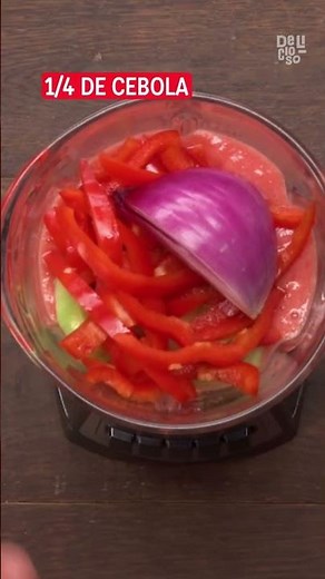 Gazpacho in 10 Minutes: Quick, Refreshing and Flavorful Recipe!