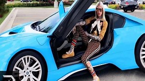 Jeffree Star is one of the highest paid YouTubers and his business ventures like his own successful makeup line are making him rich. Jeffree Star even earns more money trying a new product than some people earn in years. From $90k luxury bags lying on his floor, to pink customized sports cars, earning $50 Million a year is something you don't see everyday. Interested? You can also check out other fascinating facts about our world and subscribe to the channel! ► http://bit.ly/Subscribe-to-Richest