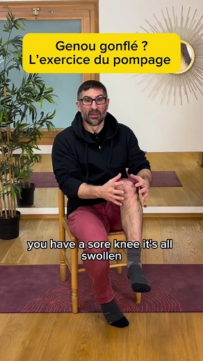 Genou gonflé ? Découvrez l'exercice du pompage avec Gilles Beaumé, kinésithérapeute, pour soulager l'inflammation du genou. Ces mouvements répétés aident à dégonfler le genou en contraignant les capsules et en éliminant les liquides responsables des douleurs. Apprenez les mécanismes pour soulager l'inconfort lié à l'inflammation, notamment en cas d'arthrose ou de chondropathie. #Douleurs #Genou #Inflammation #Arthrose #Chondropathie #Opération #LégalementCroisé Swollen knee? Discover the pumping