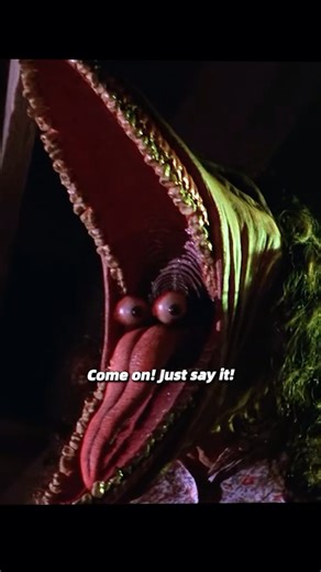 👻 "GHOSTS VS. BEETLEJUICE! 😂 | Beetlejuice (1988) HILARIOUS Haunting Fail Scene!"