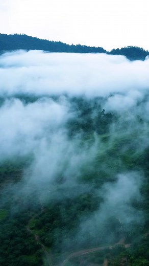 Dance with the cloud #dji #djiglobal #borneo #kalimantan