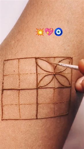 🎉💥New easy floral box pattern mehndi design ✨💗#mehndi #henna #bridalmehndi #bridal #youtubeshorts