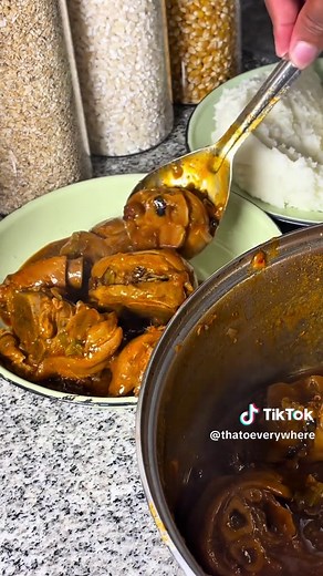 Purp and Pork Trotters Recipe Guide