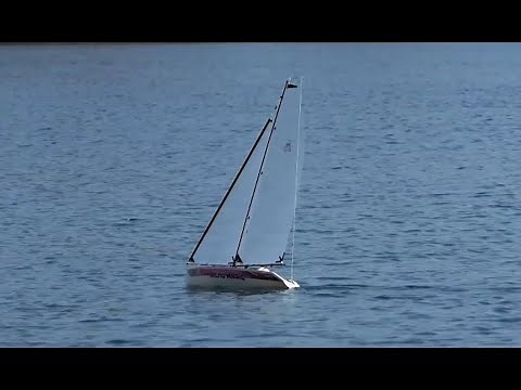 New Micro Magic - ein ferngesteuerter Segler und Klassiker als Neuauflage von Hacker-Model.eu