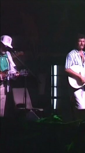The Wolfe Tones perform 'Let The People Sing' live in Glasgow.
