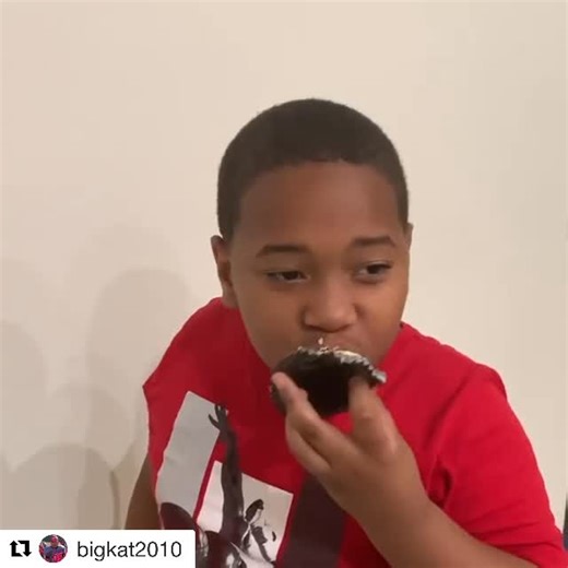 MR. ADAM PLANT on Instagram: "REMEMBER AGAIN PEOPLE, IF YOU WANT TO KNOW IF A PARTICULAR FOOD ITEM TASTE GOOD, LET A CHILD TASTE IT . LOOK AT LITTLE MAN’s EYES LIGHT UP LOL. AGAIN, WE HAVE NEVER PAID ANYONE NOR ASKED ANYONE TO SAY WHAT THEY SAY ABOUT OUR PRODUCT. ALL I ASK OF ANYONE IS TO LET ME FECORD YOUR REACTION AND I LABEL THEM AS “ @tastytscheesecakes TESTIMONIALS “ 😊 #tastytscheesecakesarethebesttastingcheesecakesintheworld🌎😊"