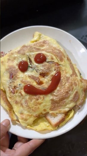 Egg sandwich #eggsandwich #eggtoast #ytshorts #recipe #shorts
