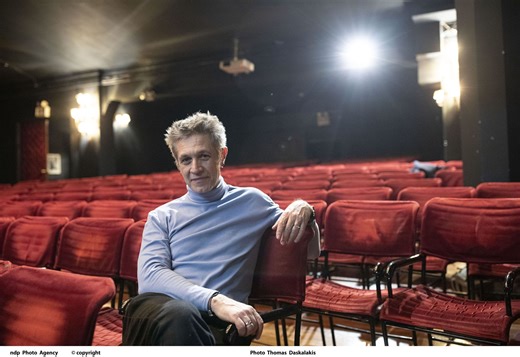 Δύσκολες ώρες για τον Αιμίλιο Χειλάκη: Πέθανε η μητέρα του - Η συγκινητική ανάρτηση - ΤΑ ΝΕΑ