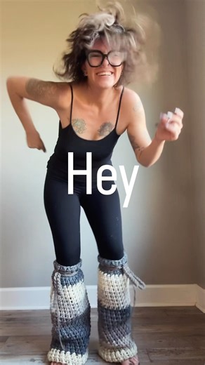 X Appeal Leg Warmers Crochet Pattern + Video Tutorial is NOW AVAILABLE #crochetpattern #legwarmers