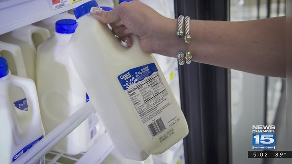 Concerns grow over spoiled Walmart milk, experts discuss expiration dates