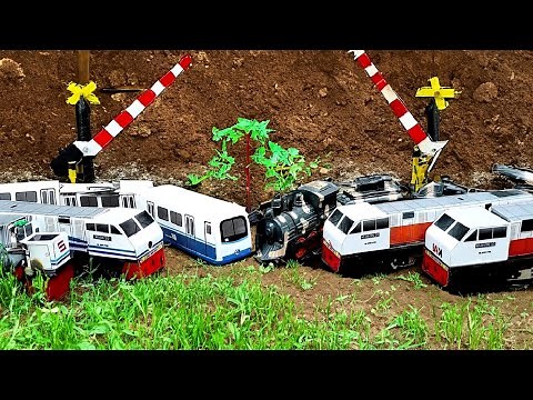 Drama Kereta Api Tabrakan Lalu Anjlok! Menemukan, Cc201 Vintage, Perumka, Gerbong, Thomas, Railking