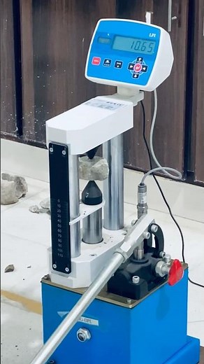 Rock Point Load Strength Test | Lab Demo #Shorts