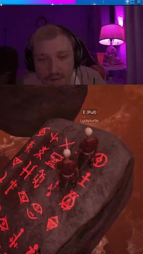 That could of went bad 😂 | #fear_foxx on #twitch#multiplayer#gaming#steam#viral#trending#Views#prank#fyp#explore#chainedtogether#fail#speed#vr#kai