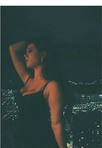 Lust and longing ♥️🌉🌃