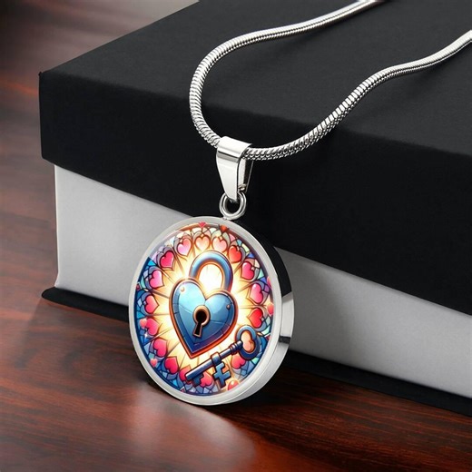 Personalized Heart Lock Pendant Necklace, Love Locket Jewelry, Special Anniversary Gift - Etsy