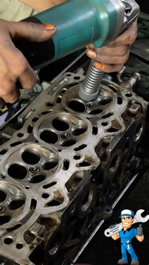 PRO SKILLS ENGINE HEAD VALVE SEAT GRANDING #viralshorts #workshop #head #tools