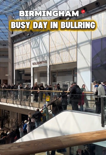 One of best shopping centres in Uk🇬🇧 • • #birmingham #brum #england #uk #bullring