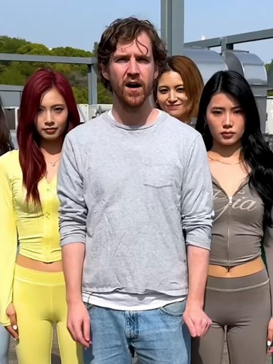 Most Awkward Pizza Delivery Moments