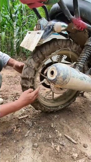 A Small Gesture That Warms the Heart #adventure #automobile