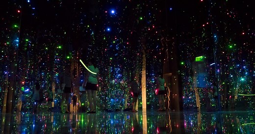 Phoenix Art Museum re-opens restored infinity mirror room