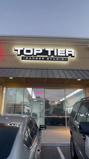 Explore San Antonio's Top Tier Barber Studio