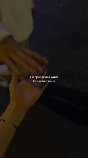 Laura - Video Lyrics