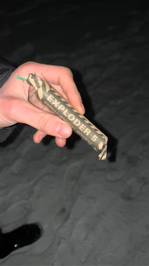 TROPIC EXPLODER 5💥 #silvester #feuerwerk #pyro #fireworks #firecracker #vuurwerk #dumbum #fajerwerki