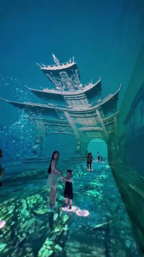 The immersive wonderland that everyone's been raving about online has finally arrived in Kunming #