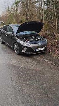 jump start using your NOCO Boost GB40