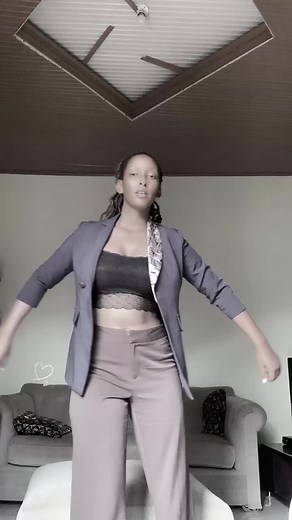 liley🦋 (@lilymuhoza)’s videos with original sound - ￼