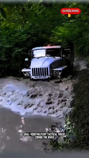 Ural-4320 military tactical truck combing a river#trukmania #offroad #trending