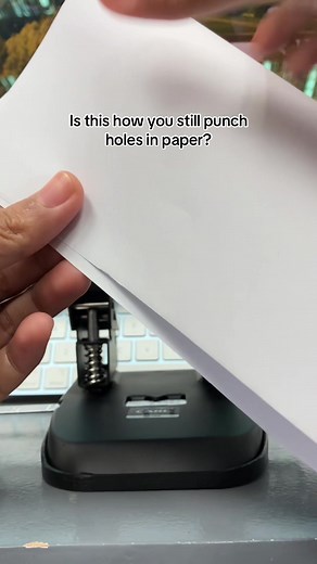 How to Properly Use a Puncher for Paper