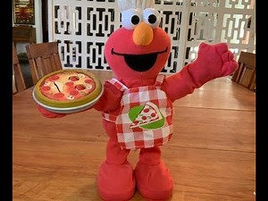 Singing Pizza Elmo