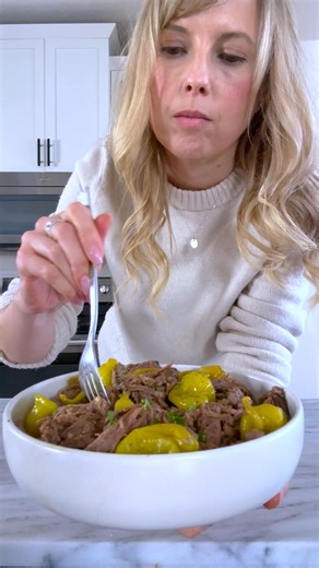 This is one of those slow cooker dinners that practically makes itself 🥩 Slow Cooker Mississippi Pot Roast It’s rich, buttery, tangy, and falls apart every single time. No prep, no browning, just dump it in and let it cook all day. 👉 SAVE THIS for later 👉 Comment “RECIPE” and I’ll send it to you 🥩 Slow Cooker Mississippi Pot Roast Ingredients 2–4 lb chuck roast (I used a 4 lb / 1.858 kg beef blade roast, boneless) 1 packet ranch seasoning mix 1 packet au jus gravy mix 8 pepperoncini peppers 