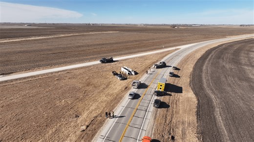 1 killed, multiple injured in crash involving Iowa Lakes baseball team bus
