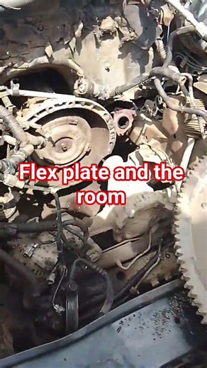 Nissan Pathfinder assembling