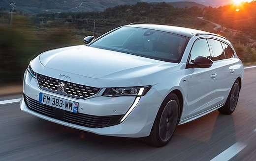 Apple CarPlay on Peugeot 508, how to connect