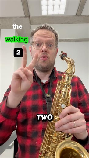 the walking 2 - #chords with fun #jazz #saxophone #solo #blues #music #improv #arpeggio