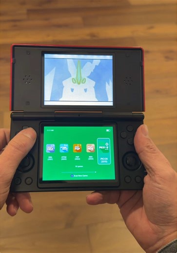 Discover the Anbernic RG DS for Gaming Enthusiasts