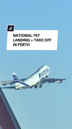 National Airlines Boeing 747-400 Landing in Perth