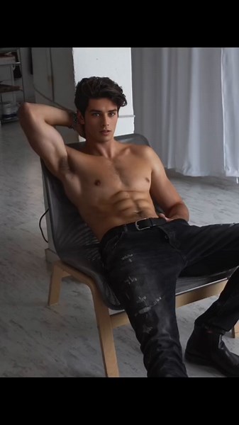 Male Fashion: Embracing Confidence and Style