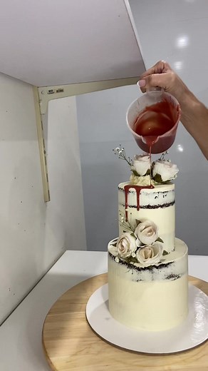 Beautiful Wedding and Birthday Drip Cakes in Sydney
