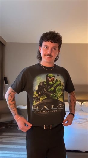 kurtis conner on Instagram: "got a new shirt #gamerforlife"
