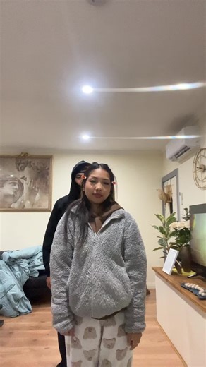 #adelaide #trip @GRACE C looks like u boutta break ur back🤣