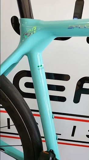Bianchi Specialissima Shimano Ultegra Di2 2022