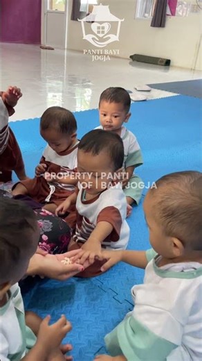 Baby berkumpul saat snacktime #vlog #video #baby #reels #dailyvlog #dailylife #dailyactivity