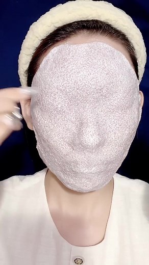 Face Mask Tutorial, Beauty Tips #viral #lipstick #beautyhacks #makeuphacks #foryoupageofficiall #unfrezzmyaccount #makeupartist #foryou #usa_tiktok #homemadefacemask