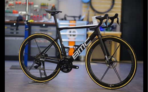 第一人称试车：BMC SLR01 2023/SHIMANO 9170/CORIMA MCC DX